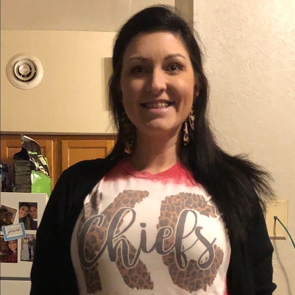 Meet your Posher, Ashton - Picture 5 of 5